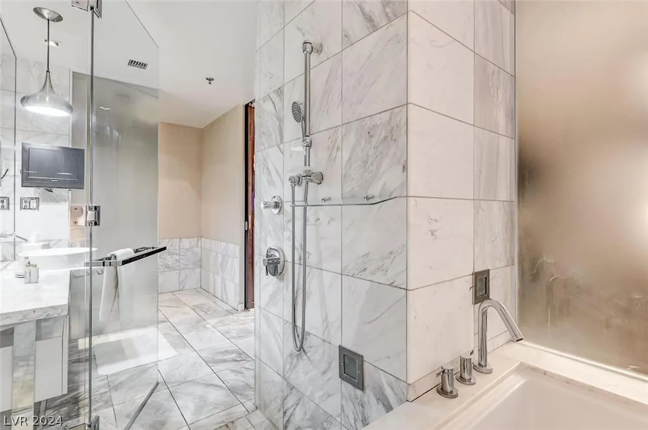 Stylish Palms Mountain View Studio Balcony Access 28309 Las Vegas Daire