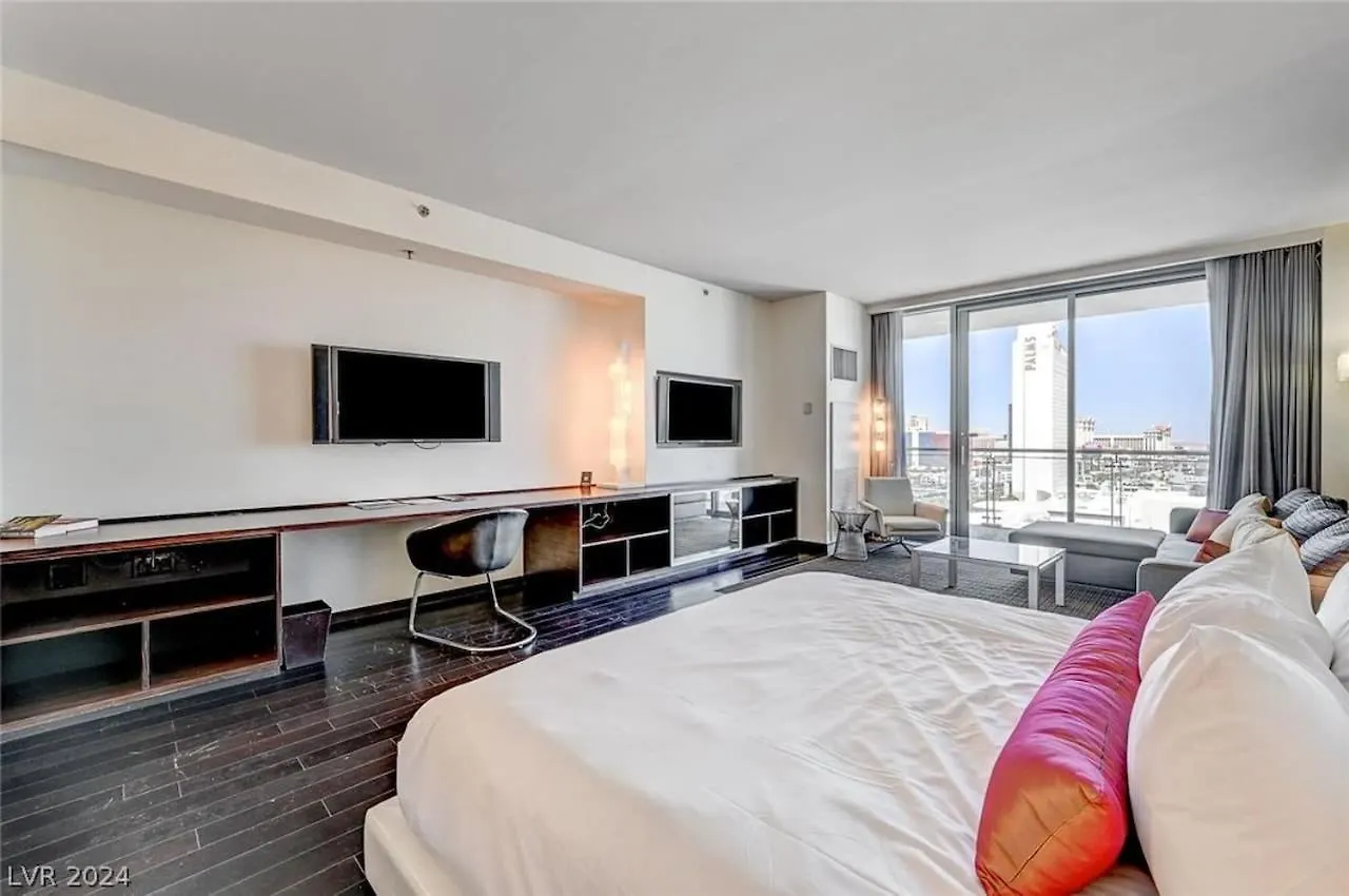 Daire Stylish Palms Mountain View Studio Balcony Access 28309 Las Vegas