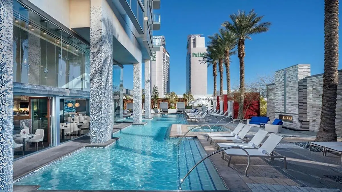 Daire Stylish Palms Mountain View Studio Balcony Access 28309 Las Vegas
