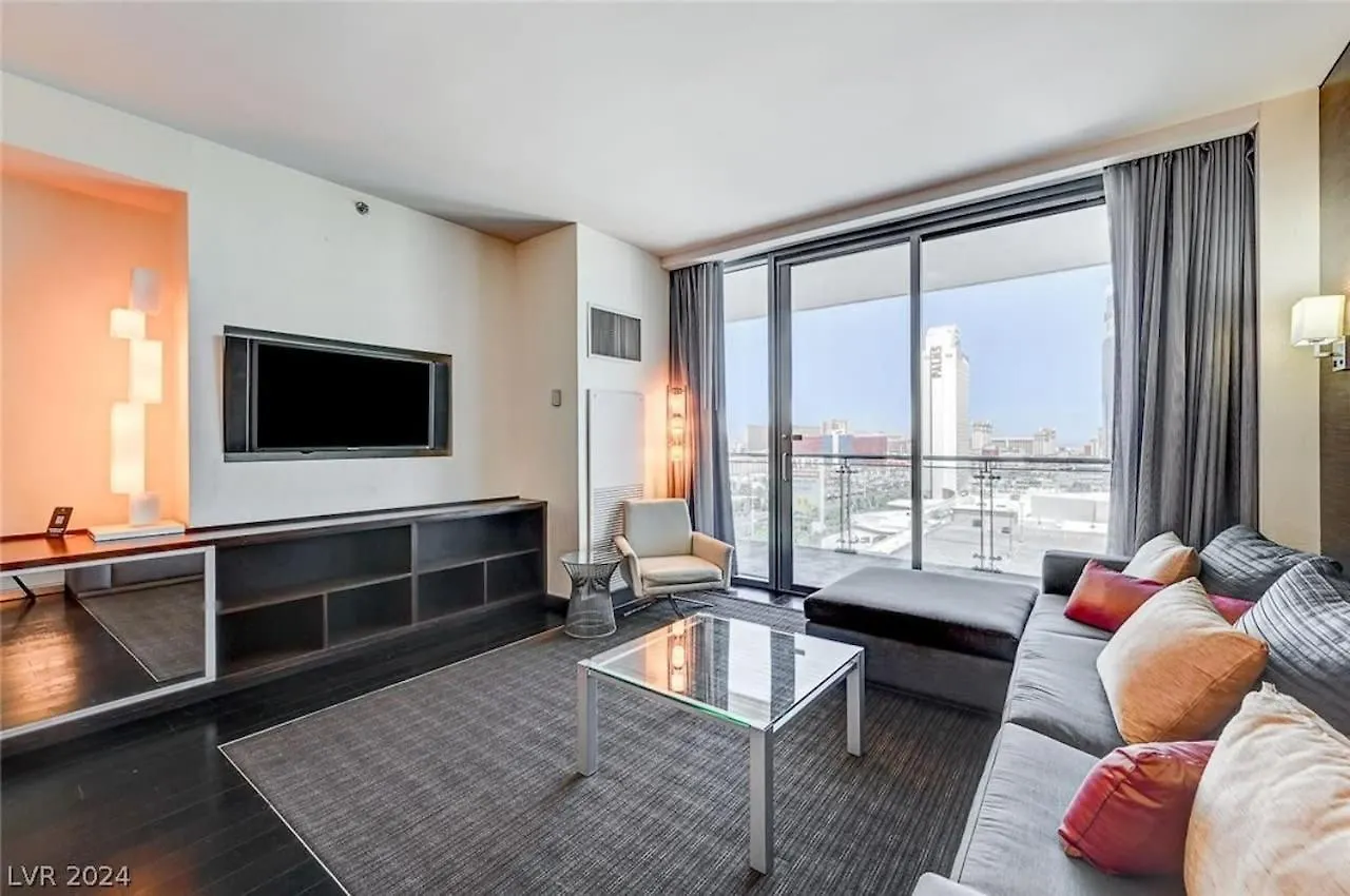 Stylish Palms Mountain View Studio Balcony Access 28309 Las Vegas Daire