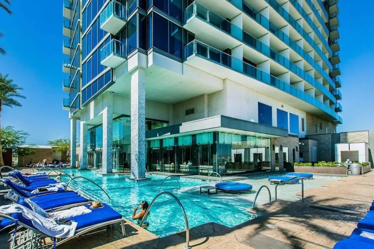 Stylish Palms Mountain View Studio Balcony Access 28309 Las Vegas